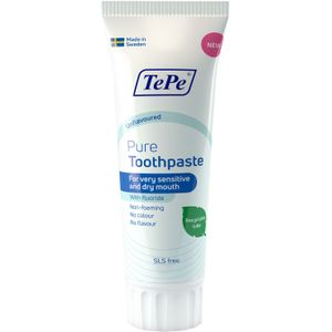 TePe Pure Tandpasta, zonder smaak, extra milde fluoridetandpasta, voor dagelijks gebruik, speciaal voor mensen met zeer gevoelig tandvlees en een droge mond, met een leeftijdsgebonden fluoridegehalte.
