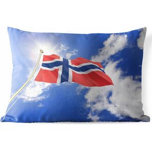 Sierkussen Vlag Noorwegen voor buiten - Vlag van Noorwegen met een blauwe hemel - 60x40 cm - rechthoekig weerbestendig tuinkussen / tuinmeubelkussen van polyester