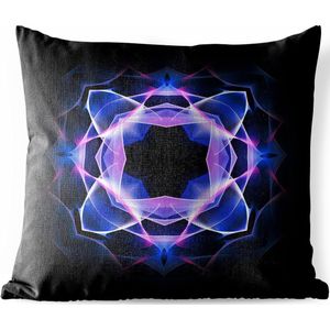 Sierkussen Mandala voor buiten - Het blauwe neonpatroon van de Caleidoscoop van de mandala op zwart - 45x45 cm - vierkant weerbestendig tuinkussen / tuinmeubelkussen van polyester