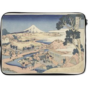 Laptophoes 13 inch - Fuji vanaf de Katakura theeplantage in de provincie Suruga - Schilderij van Katsushika Hokusai - Laptop sleeve - Binnenmaat 32x22,5 cm - Zwarte achterkant