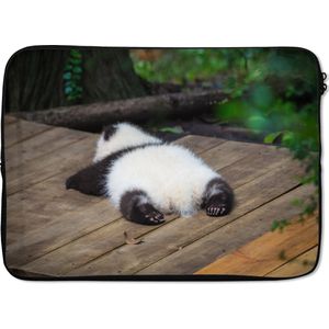 Laptophoes 13 inch 34x24 cm - Dierendag - Macbook & Laptop sleeve Slapende baby panda - Laptop hoes met foto