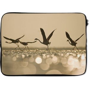 Laptophoes 13 inch 34x24 cm - Zuid-Frankrijk - Macbook & Laptop sleeve Flamingo's tijdens zonsondergang - Laptop hoes met foto