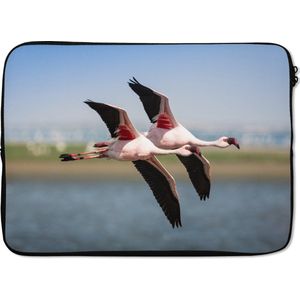 Laptophoes 14 inch - Twee synchroon vliegende flamingo's - Laptop sleeve - Binnenmaat 34x23,5 cm - Zwarte achterkant