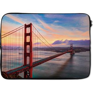 Laptophoes 14 inch - Kleurrijke zonsondergang boven de Golden Gate Bridge in San Francisco - Laptop sleeve - Binnenmaat 34x23,5 cm