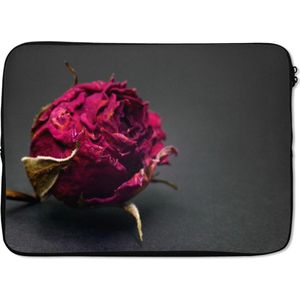 Laptophoes 14 inch 36x26 cm - Rode Rozen - Macbook & Laptop sleeve Uitgedroogde roos - Laptop hoes met foto