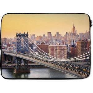 Laptophoes 14 inch 36x26 cm - New York Luxurydeco - Macbook & Laptop sleeve Manhattan Bridge in New York - Laptop hoes met foto