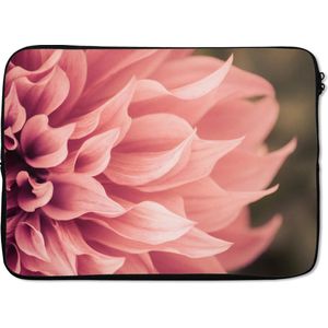 Laptophoes 14 inch 36x26 cm - Macro Abstract - Macbook & Laptop sleeve Close-up abstracte roze bloem - Laptop hoes met foto