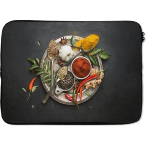 Laptophoes 13 inch 34x24 cm - Kruiden en Specerijen - Macbook & Laptop sleeve Kruiden op zilveren plaat - Laptop hoes met foto