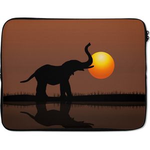 Laptophoes 15 inch 38x29 cm - Olifant zonsondergang illustratie - Macbook & Laptop sleeve Een vector illustratie van een olifant bij zonsondergang - Laptop hoes met foto