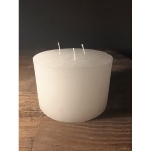 Kaarsen - Stompkaars - 15cm x10cm - 90 branduren - Wit - 3 Lonten - Rustieke uitstraling