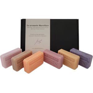 Soap bar geschenkset savon de marseille zeep Kersenbloesem, Fleur de coton, Jasmijn, Lavendel scrub, Mamie, Sinaasappelbloesem 6x 125 gr. - moederdag - oma - mama - zeep cadeau - brievenbus cadeau - dierproefvrij - vegan - handgemaakt