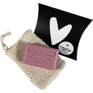 Zeep cadeau Mamie + bamboe zeepzakje - savon de marseille - zeep geschenkset - Moederdag cadeau - moederdag - moederdagpresentje - Schoencadeautje
