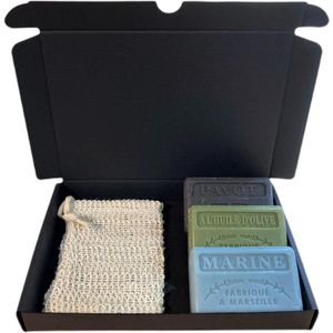 Soap bar cadeauset - zeep savon de marseille Opium, Huile d'olive, Marine 3x125 gr. + zeepzakje, vaderdag