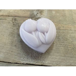 Zeep hart met tulpen kleur lila geur lavendel