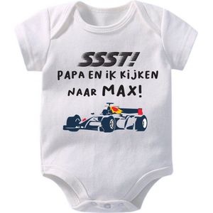 Hospitrix Baby Rompertje met Tekst ""SSST! Papa en ik kijken naar MAX - maat S 50/56 - Korte Mouw - Cadeau - Zwangerschap - Aankondiging - Romper