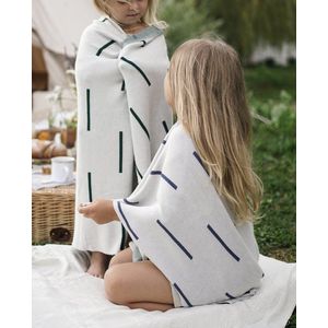 Bold Bamboo babydeken Arnví - 100% Organisch Bamboe - Knit - Donkerblauw streepjes