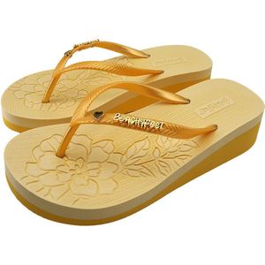 Beachyfeet - Almudena - Teenslipper - Goudkleurig - Sleehak
