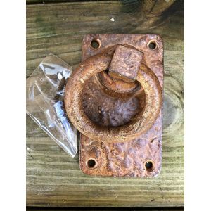 Rustieke ring als deursluiter/poortsluiter-rust-bruin metaal.