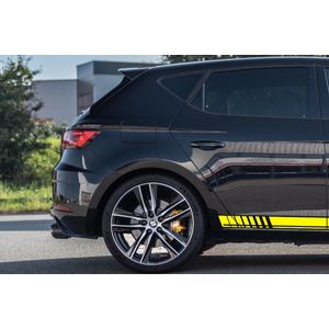 Car Striping Zijkant | Pimp jouw auto! | Georgetown | Twee strips van 200 cm | Rood | 7,5 cm hoog | socialsticker.nl