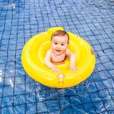 Swim Essentials Baby Zwemband Geel - Baby Float & Zwemzitje - 0-1 jaar