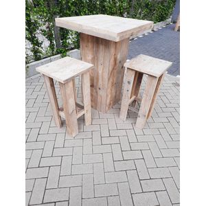 Statafel set “Malibu” van Gebruikt steigerhout 76x76cm 3 delige barset