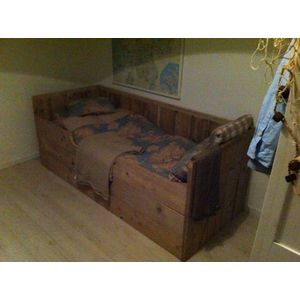 Kinderbed kajuit bed Paola van Gebruikt steigerhout eenpersoonsbed met 2 lade 90x200cm