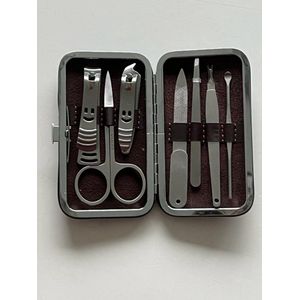Luxe Echt Lederen Manicure Set voor op Reis inclusief Reis etui 6 Delig – 11x7cm | Nagelschaar | Nagelvijl | Nagels Knippen | Pincet | Nagelverzorging