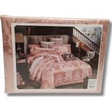 4 PCS Dekbedovertrekset + Hoeslaken Embossed Pink 240x220 cm  + 2 kussenslopen - 240x200/220