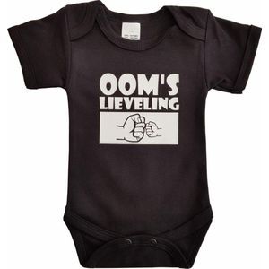 Zwarte romper met ""Oom's lieveling"" - maat 80 - babyshower, zwanger, cadeautje, kraamcadeau, grappig, geschenk, baby, tekst, bodieke
