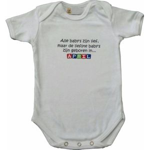 Witte romper met ""Alle baby's zijn lief, maar de liefste baby's zijn geboren in April"" - maat 74/80 - babyshower, zwanger, cadeautje, kraamcadeau, grappig, geschenk, baby, tekst, bodieke