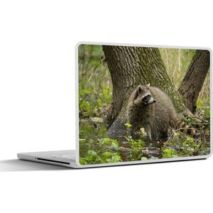 Laptop sticker - 11.6 inch - Wasbeer - Water - Bos - 30x21cm - Laptopstickers - Laptop skin - Cover