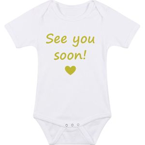 Baby rompertje met leuke tekst | See you soon! |zwangerschap aankondiging | cadeau papa mama opa oma oom tante | kraamcadeau | maat 56 wit goud