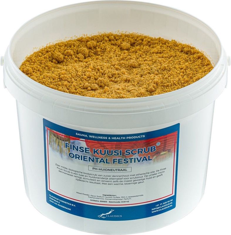 Claudius - Finse Kuusi Scrub - Douchegel - Kruidige Geur - Huidvriendelijk