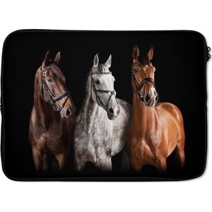 Laptophoes 13 inch - Paarden - Dieren - Zwart - Laptop sleeve - Binnenmaat 32x22,5 cm - Zwarte achterkant