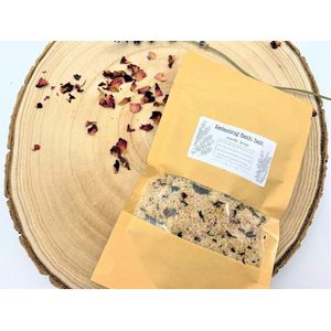 MAIA Creative Relaxing Badzout - Lavendel/Roos - Papieren zak - 200 gram