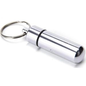 1 Stuk - Pillen Doos Sleutelhanger Set - Pillendoosje - Travel Medicatie Pillen Koker - Waterdicht - Zakformaat - Zilver - 4.5 x 1.3 cm