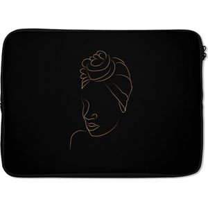 Laptophoes 14 inch - Vrouw - Hoofddoek - Goud - Zwart - Laptop sleeve - Binnenmaat 34x23,5 cm - Zwarte achterkant