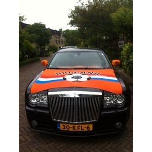 Oranje motorkap hoes met voetbal