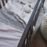Mies & Co - Babydeken - Zachtroze - Wild Child Print - TOG-waarde 1.9