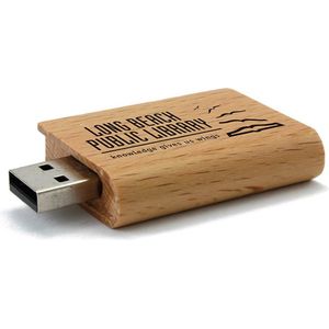 Hout boek usb stick met naam, tekst of foto bedrukken