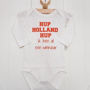 Baby Rompertje tekst  Mijn eerste WK EK - Oranje baby voetbal Nederlands elftal |  hup holland hup  ik ben al een winnaar | lange mouw | wit oranje | maat 50-56 Nederland supporter shirt  nederlands elftal