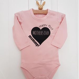 Baby rompertje roze meisje tekst mama eerste moederdag | Happy first mothers day mommy | Lange mouw | roze zwart | maat 50/56