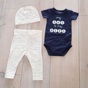 Baby Multipack tekst Rompertje broekje mutsje mama papa eerste vaderdag en moederdag cadeau
