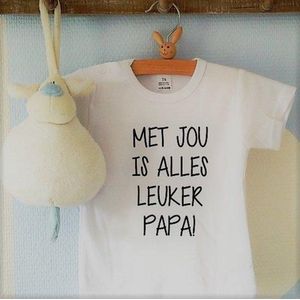 Baby Rompertje cadeautje zwangerschap aankondiging tekst |  met jou is alles leuker papa | korte mouw | wit zwart | maat 62/68 | geboorte kraamcadeau cadeau
