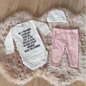 MM Baby pakje cadeau geboorte meisje jongen set met tekst aanstaande zwanger kledingset pasgeboren unisex Bodysuit | Huispakje | Kraamkado | Gift Set babyset kraamcadeau  babygeschenk babygeschenkset kraampakket