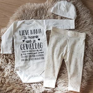 MM Baby pakje cadeau geboorte meisje jongen set met tekst aanstaande zwanger kledingset pasgeboren unisex Bodysuit | Huispakje | Kraamkado | Gift Set babyset kraamcadeau  babygeschenk babygeschenkset kraampakket
