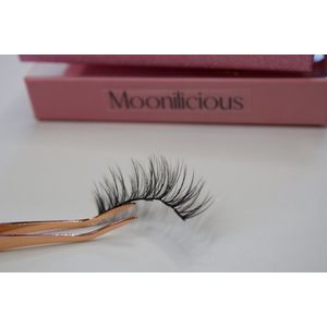 Luxuryqueenlashes style Moonilicious- magnetic - magnetische wimpers - volume
