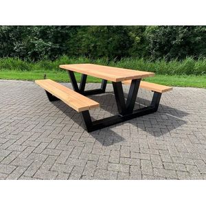 Picknicktafel hout en staal| stalen V frame| tuinmeubelen| tuintafel| industriele picknicktafel| Douglas/Lariks hout| buiten meubelen