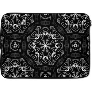 Laptophoes 13 inch - Bloemen - Design - Zwart - Wit - Geometrie - Laptop sleeve - Binnenmaat 32x22,5 cm - Zwarte achterkant