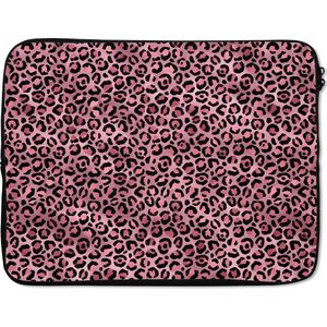 Laptophoes 17 inch - Panter - Roze - Dierenprint - Patronen - Laptop sleeve - Binnenmaat 42,5x30 cm - Zwarte achterkant